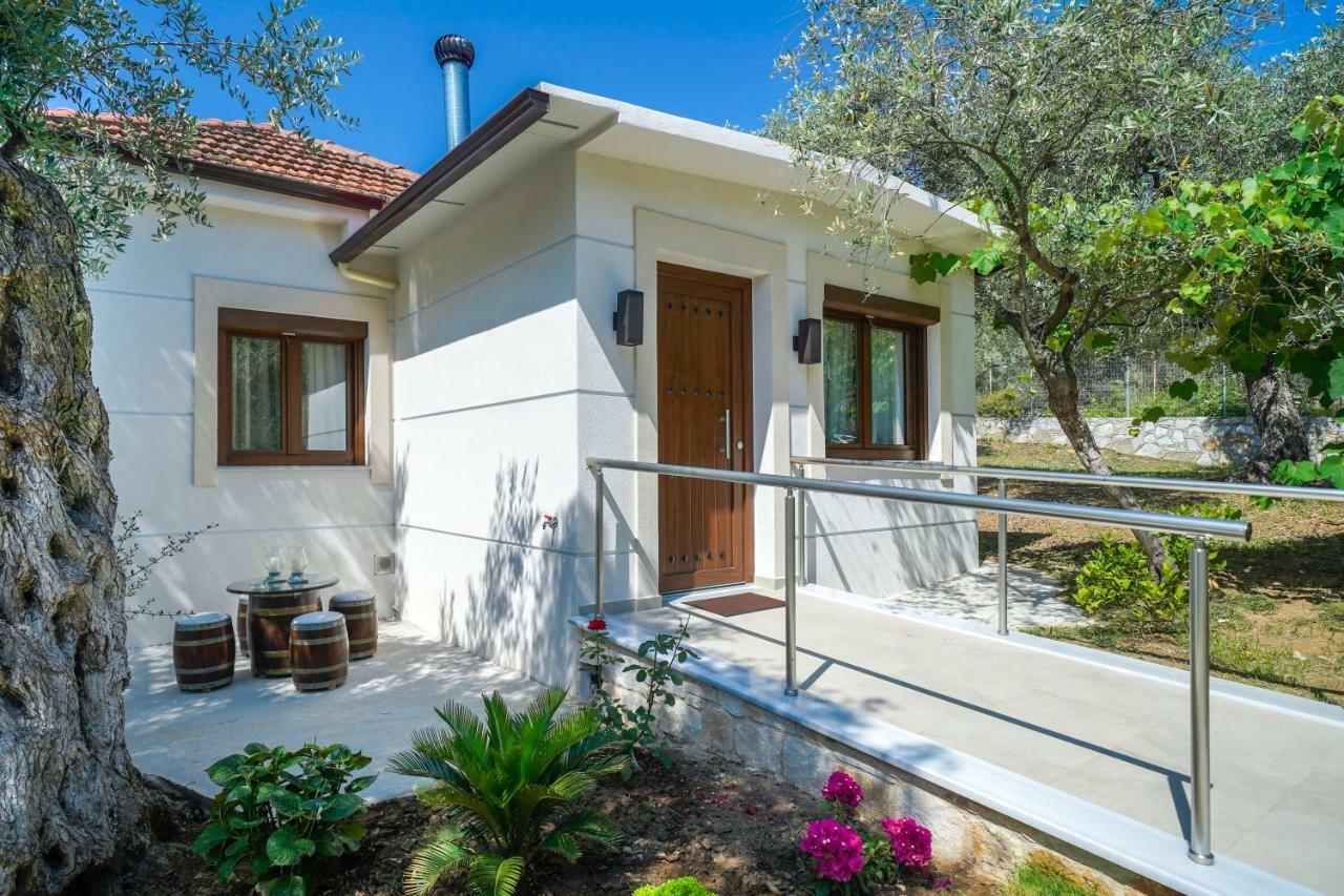 Santa Marina Villa
